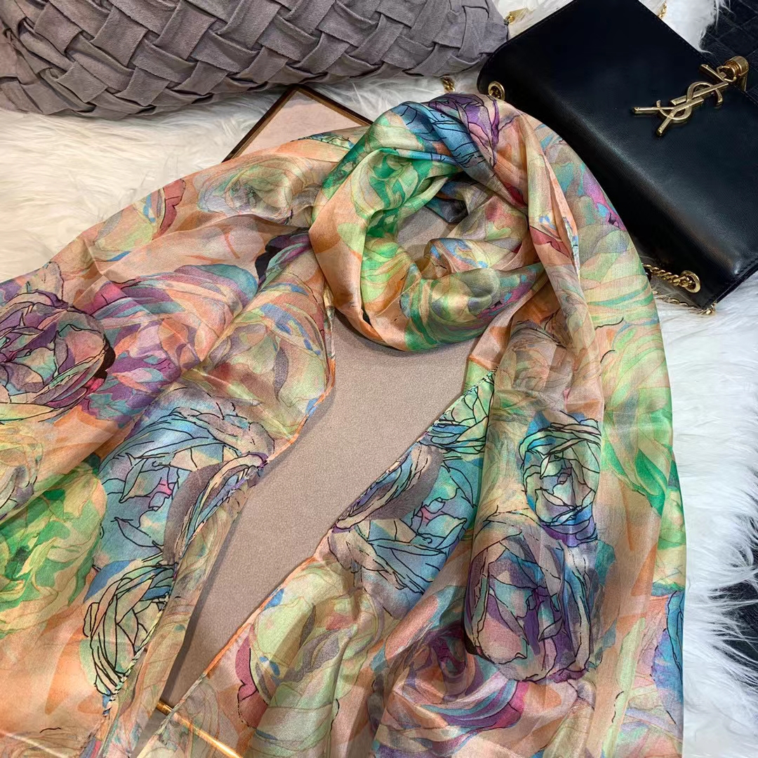 Ladies Green 100% Silk Scarf S - Shawl Wrap Winter recension och pris