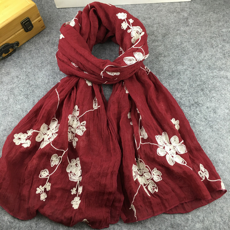 Many Colours Ethnic Embroidery - Shawl Wrap Winter recension och pris